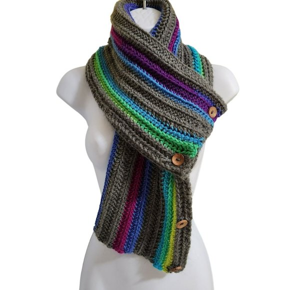 Washable long wide shawl scarf multicolor rainbow handknit wood buttons - Picture 3 of 11